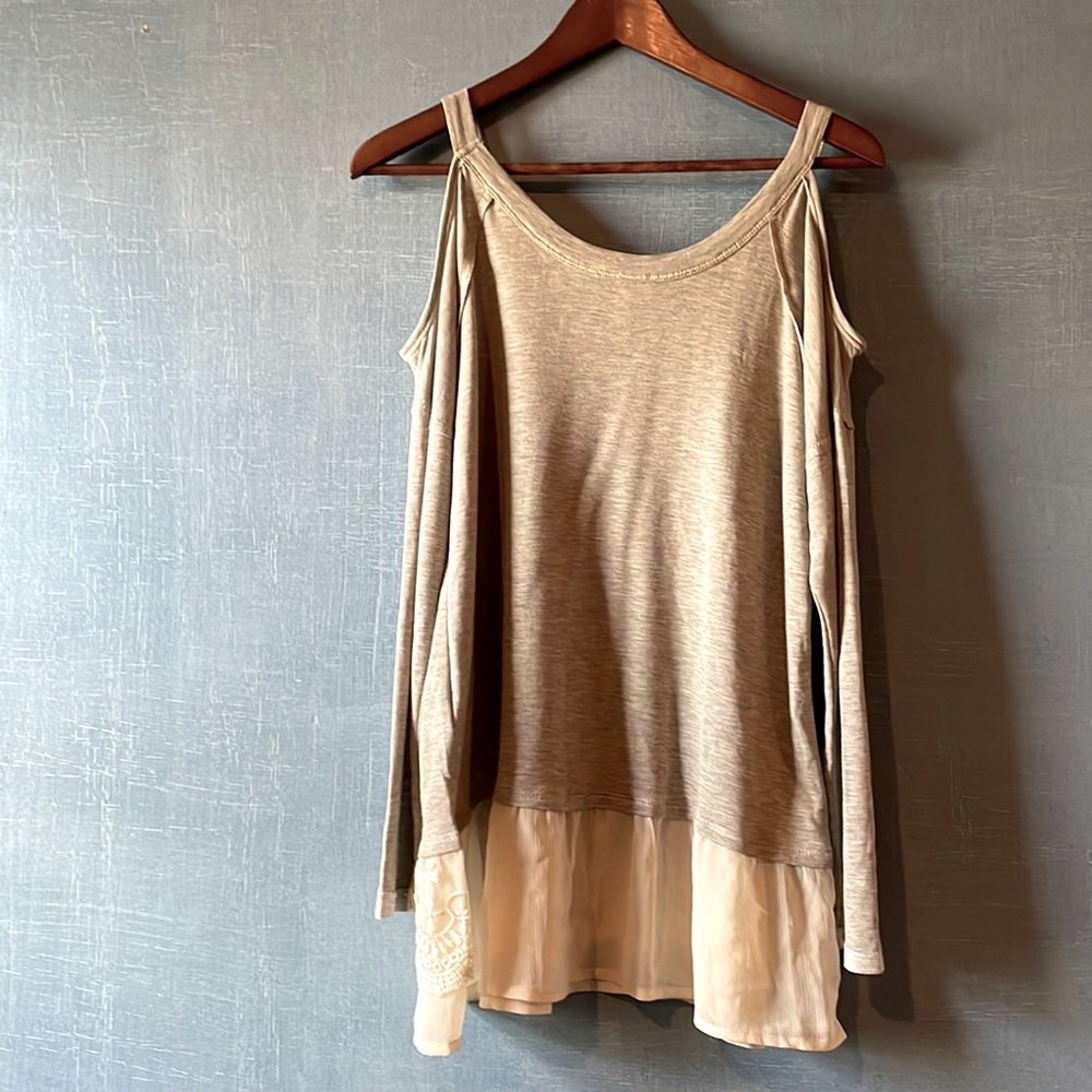 Grey long sleeve open shoulder